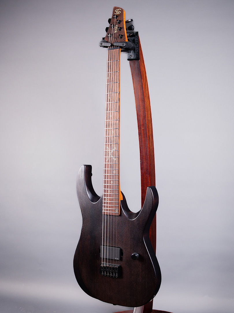 "Standard Series" Black Baaz (baritone 26.5)